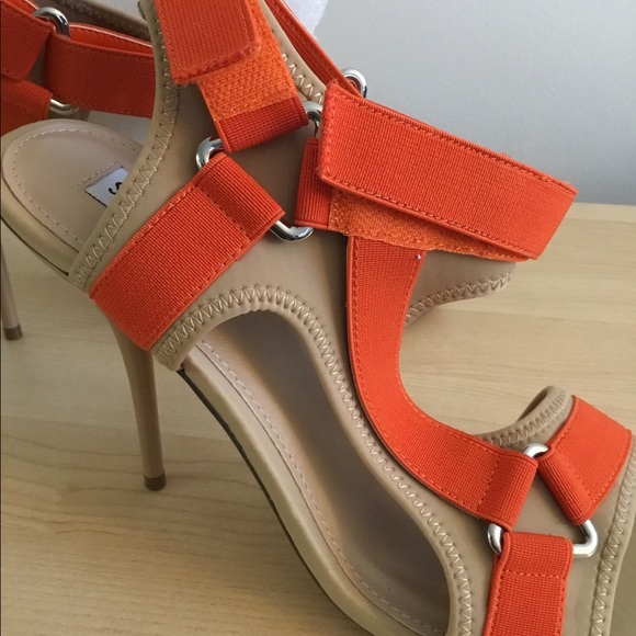 Steve Madden Sandals - Picture 7 of 9